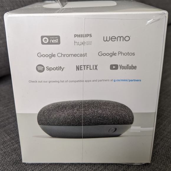 Google Mini - Picture 2 of 4